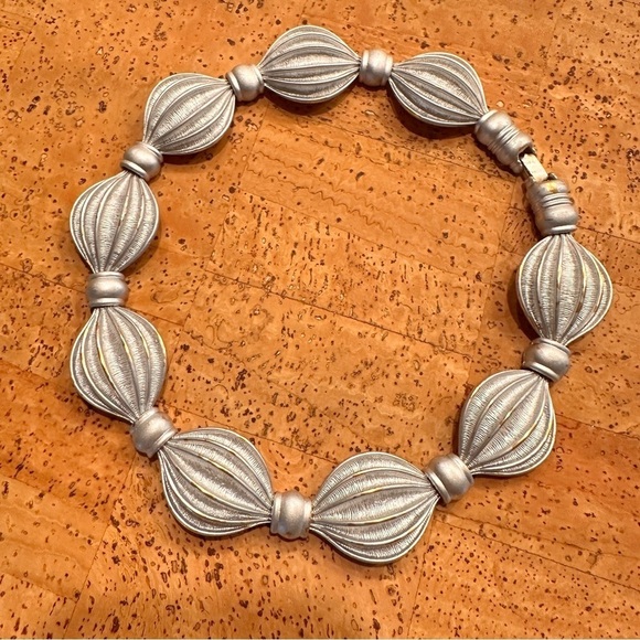 Vintage 1990's Chunky Silver Modern Statement Collar Necklace - Picture 3 of 14